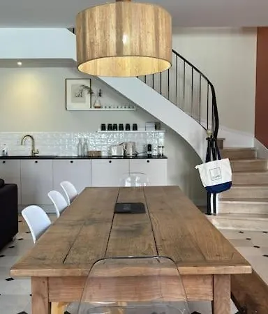 Holiday home Maison Ausiphica